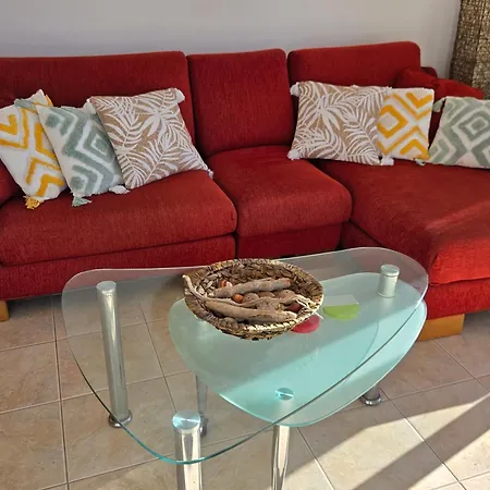 Nora In Almyrida アパート *