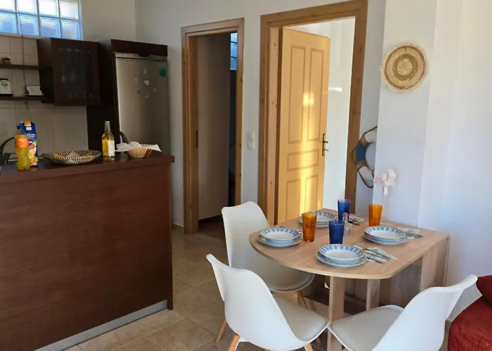 Nora In Almyrida * Chania (Crete)