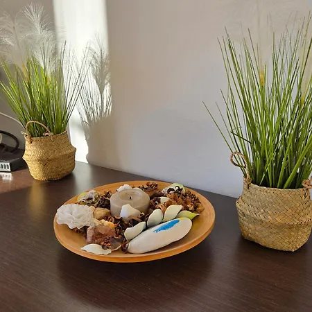 Nora In Almyrida * 하니아